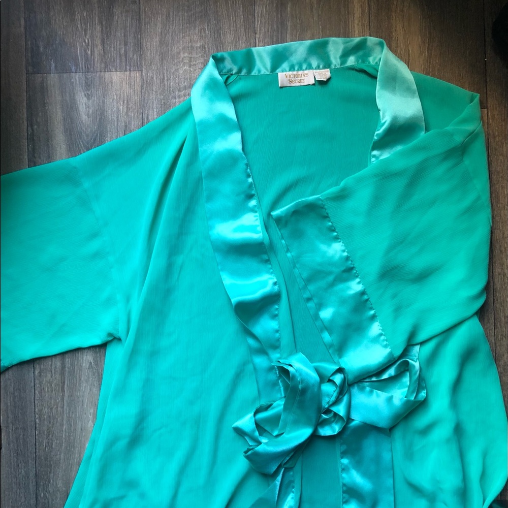 Victoria’s Secret Gold Label Women’s Robe